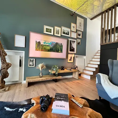 Unter Der Baumkrone * Neu-Anspach