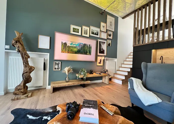 Unter Der Baumkrone * Neu-Anspach